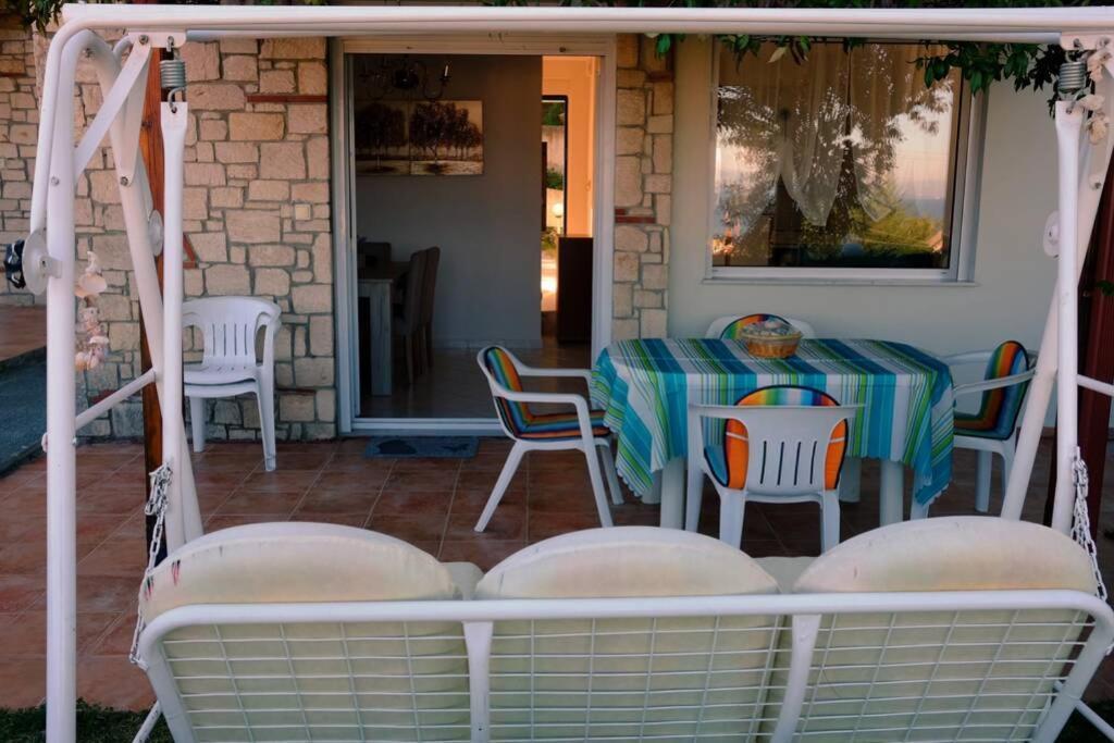 Petra'S House Villa Polychrono Exterior photo